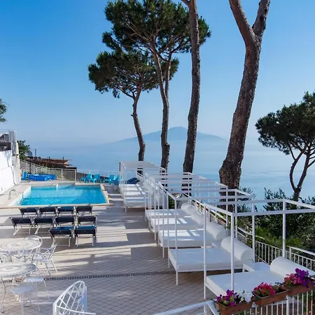 Le Terrazze Апарт-готель