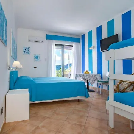 Ξενοδοχείο με διαμερίσματα Le Terrazze 3*