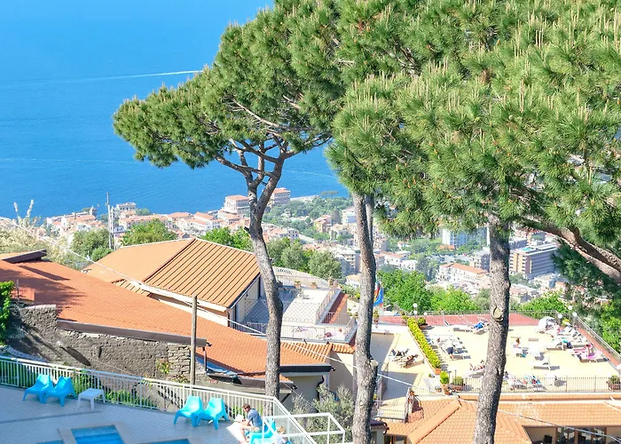 Le Terrazze 3* Σορέντο